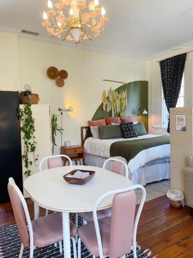 Charming 1885 Parlor Loft Downtown Savannah Stay エクステリア 写真