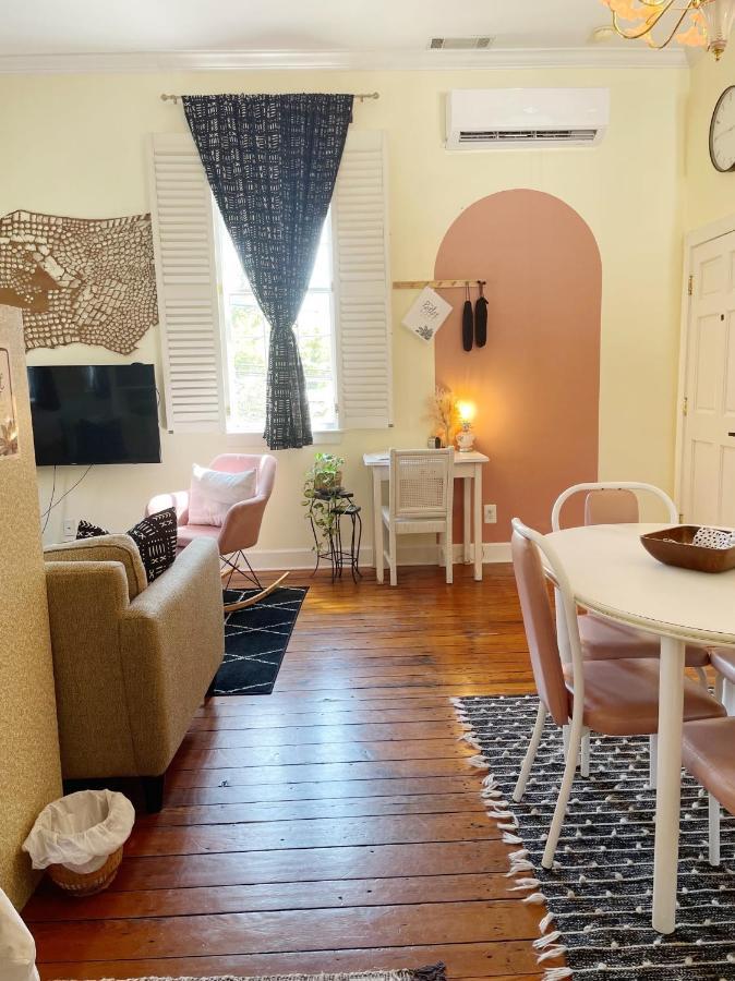 Charming 1885 Parlor Loft Downtown Savannah Stay エクステリア 写真